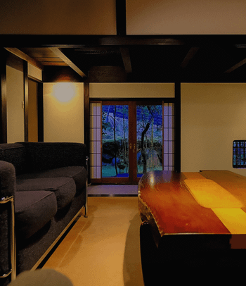 藤 touのエントランス外観